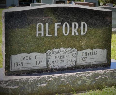 http://image2.findagrave.com/photos/2014/269/73989072_1411861018.jpg