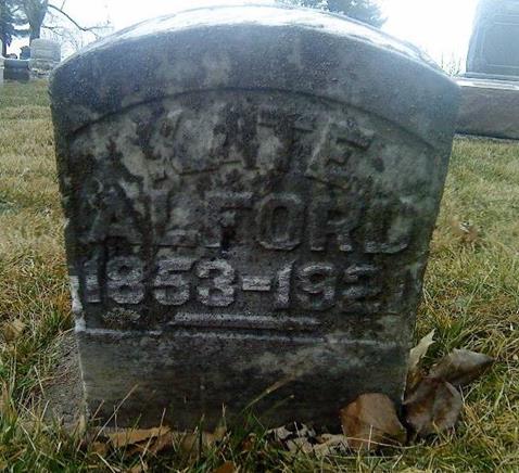 https://images.findagrave.com/photos/2012/57/54607939_133032878541.jpg
