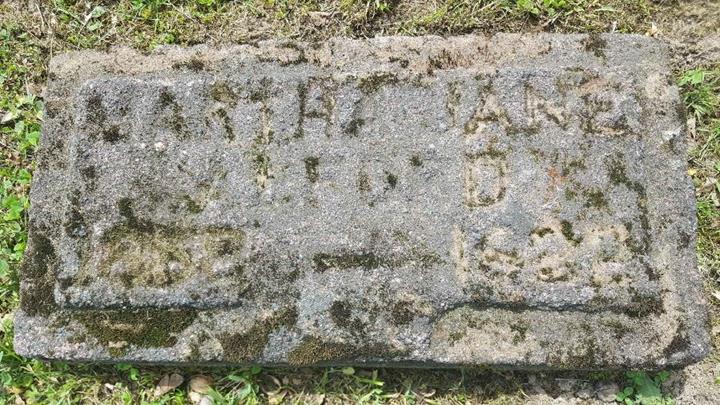 https://images.findagrave.com/photos/2018/137/104687575_d8c7f9a2-9342-4fcb-9980-f4c348827404.jpeg