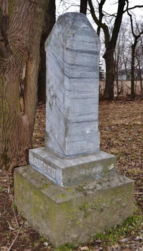 http://image2.findagrave.com/photos/2013/82/20358232_136416526786.jpg