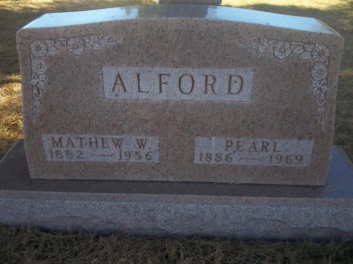 https://images.findagrave.com/photos/2015/334/155541623_1449002702.jpg