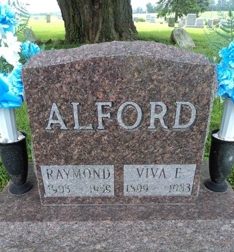 http://image1.findagrave.com/photos/2010/174/54070287_127740431386.jpg