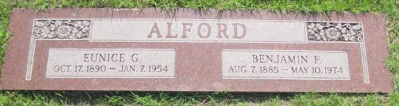 http://image2.findagrave.com/photos/2011/217/62897523_131264868540.jpg