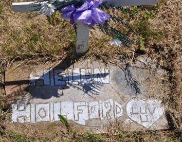 http://image1.findagrave.com/photos/2010/127/22817090_127332085094.jpg