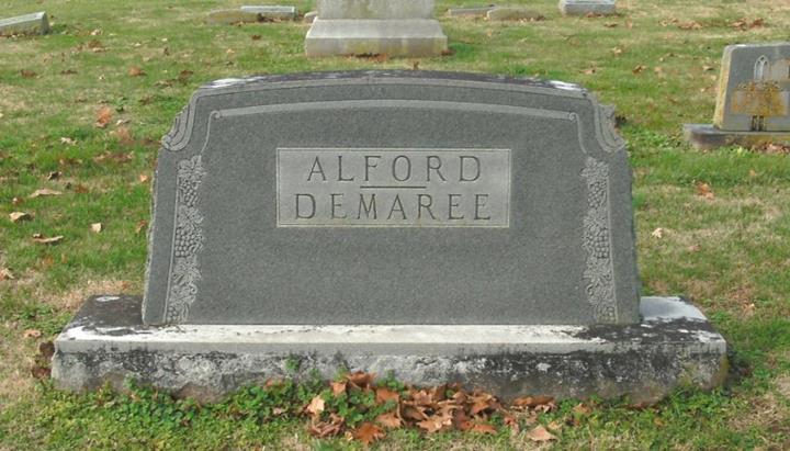 http://image2.findagrave.com/photos/2015/355/155719005_1450817315.jpg