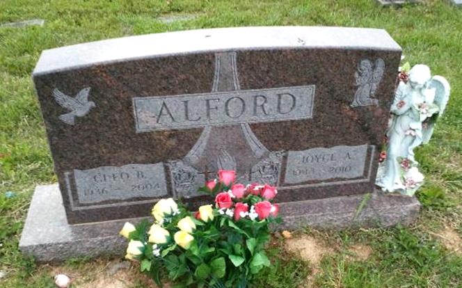 http://image2.findagrave.com/photos/2013/124/110082191_136781031972.jpg