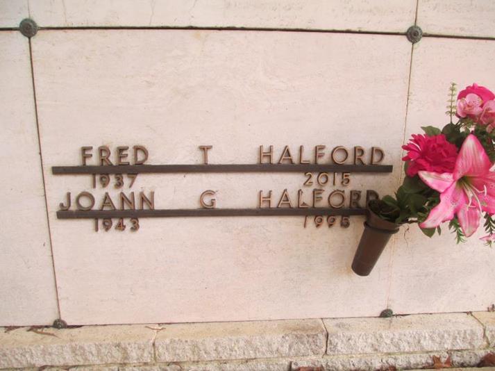https://s3-us-west-2.amazonaws.com/find-a-grave-prod/photos/2016/230/168124658_1471541043.jpg