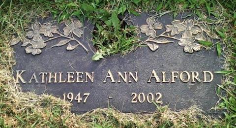 https://s3-us-west-2.amazonaws.com/find-a-grave-prod/photos/2017/239/181984603_1503965799.jpg
