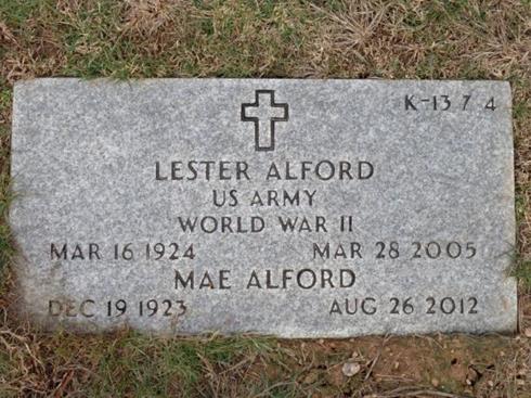http://image2.findagrave.com/photos/2014/0/15028571_138860181053.jpg