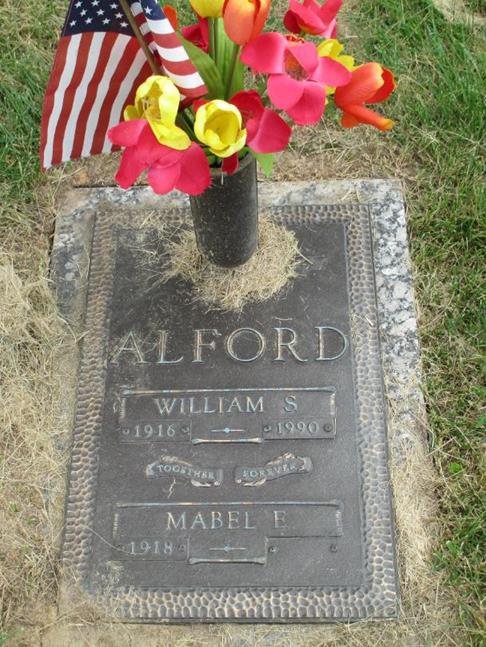 https://s3-us-west-2.amazonaws.com/find-a-grave-prod/photos/2015/230/133117331_1440011941.jpg