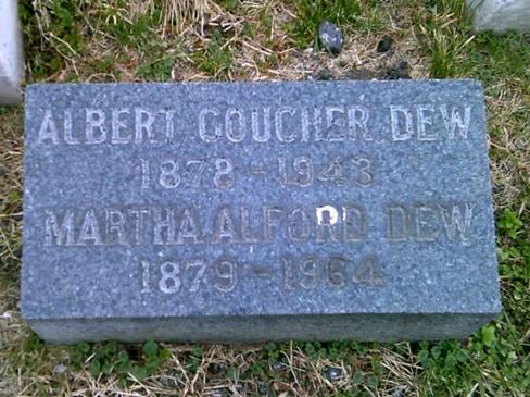 http://image2.findagrave.com/photos/2013/103/107024053_136596547267.jpg
