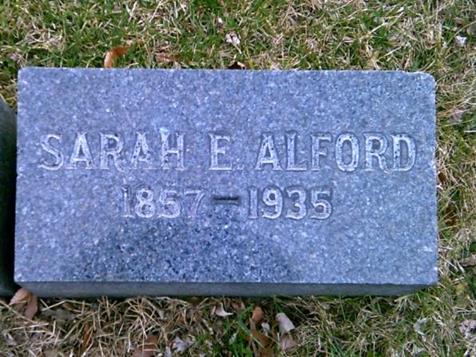 http://image2.findagrave.com/photos/2013/103/107024576_136596498465.jpg