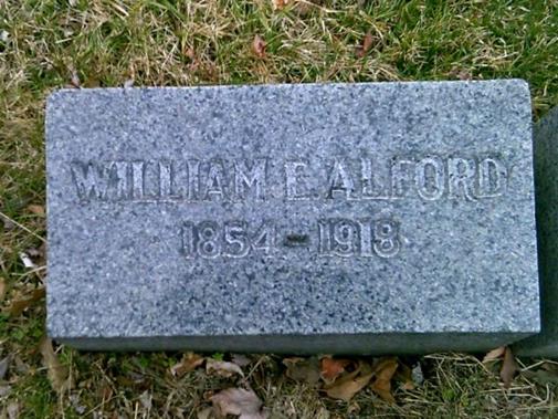 http://image2.findagrave.com/photos/2013/74/59396374_136346511885.jpg