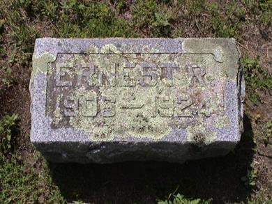 https://images.findagrave.com/photos/2009/179/38875209_124629038901.jpg