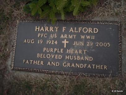 http://image2.findagrave.com/photos/2013/58/105932667_136205673884.jpg