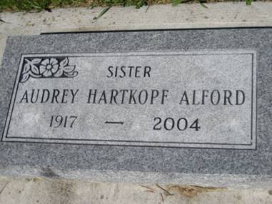 http://image1.findagrave.com/photos/2010/41/48003135_126594784510.jpg