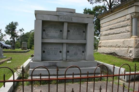 https://images.findagrave.com/photos/2006/234/15480300_115639056128.jpg