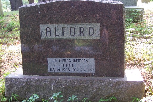 https://images.findagrave.com/photos/2011/15/64284654_129522879397.jpg
