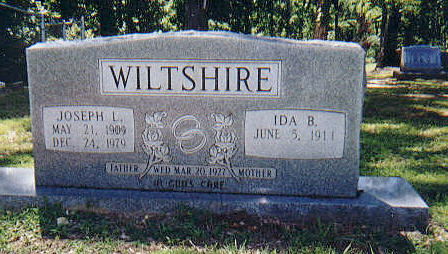 http://image1.findagrave.com/photos/2008/268/30066359_122236215552.jpg