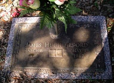 https://images.findagrave.com/photos/2013/271/117821868_138048212653.jpg