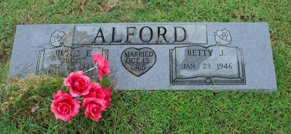 http://image2.findagrave.com/photos/2013/346/121689283_138697303285.jpg