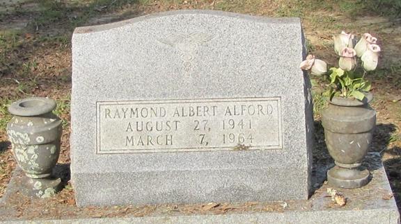 http://image2.findagrave.com/photos/2012/270/40385354_134877516664.jpg