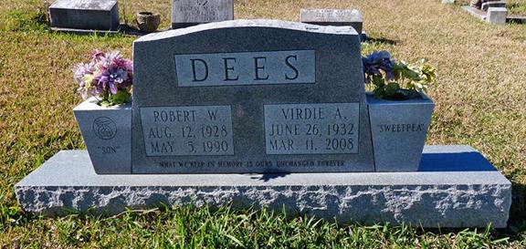 http://image2.findagrave.com/photos/2015/352/144039599_1450565946.jpg