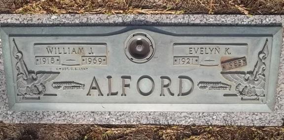 https://images.findagrave.com/photos/2013/245/52376571_137823361699.jpg