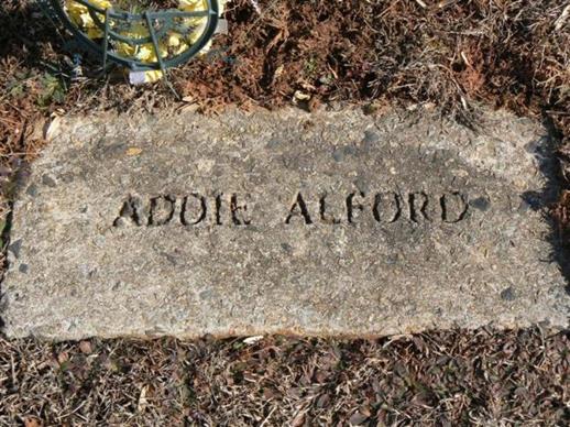 http://image1.findagrave.com/photos/2011/15/63815989_129521677378.jpg
