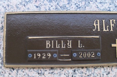 http://image2.findagrave.com/photos/2011/150/29100421_130686123076.jpg