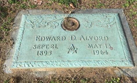 https://images.findagrave.com/photos/2019/58/137048760_cdf3412d-eba5-41c5-b549-b2d792b70707.jpeg