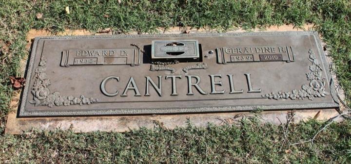 http://image2.findagrave.com/photos/2014/290/54884865_1413668637.jpg