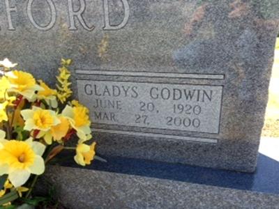 http://image2.findagrave.com/photos/2013/102/100975772_136588847263.jpg