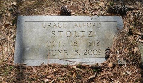 http://image2.findagrave.com/photos/2014/102/44063840_1397395714.jpg