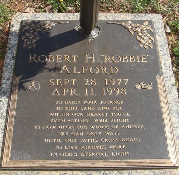 https://images.findagrave.com/photos/2019/73/191368302_34d86585-b238-4757-91b5-af9f85676b53.jpeg