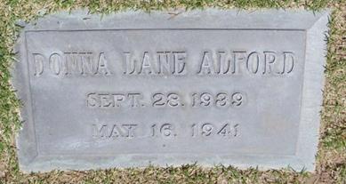 http://image2.findagrave.com/photos/2013/94/64044491_136519971940.jpg