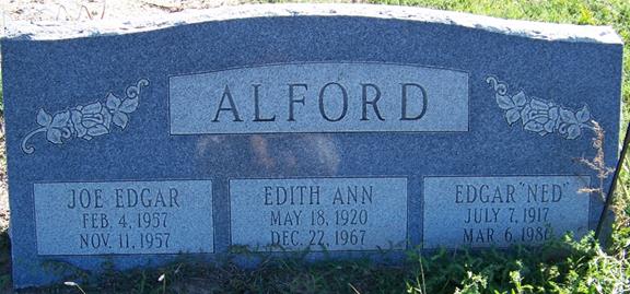 http://image2.findagrave.com/photos/2013/278/16504760_138111481065.jpg