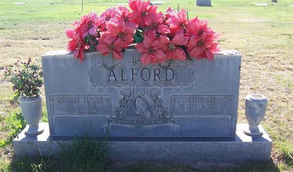 http://image2.findagrave.com/photos/2006/143/14402038_114852786453.jpg