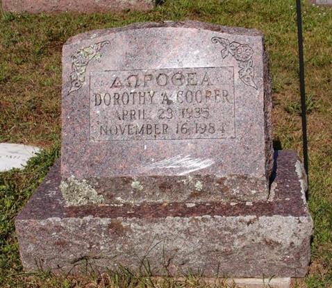 http://image2.findagrave.com/photos/2015/55/UNCEM_1424830225930.JPG