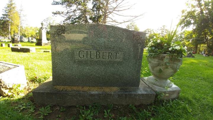 https://images.findagrave.com/photos/2017/250/120585457_1504804688433.jpg