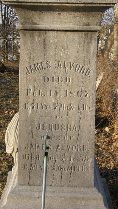 https://s3-us-west-2.amazonaws.com/find-a-grave-prod/photos/2008/65/14813235_120484960183.jpg