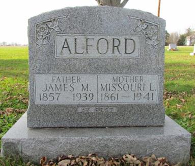 https://s3-us-west-2.amazonaws.com/find-a-grave-prod/photos/2014/334/103743172_1417487899.jpg