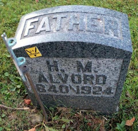 https://images.findagrave.com/photos/2014/26/120529375_1390874760.jpg