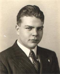 http://trees.ancestry.com/tree/48337508/photo/smjg1vYvEon%21vVohyrWJYr15Z5AtsLy3GPR_ZtDl1vluhscOupNYT%21YJv_MOSH7G/500