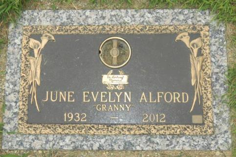 http://image2.findagrave.com/photos/2013/238/95312912_137763296745.jpg