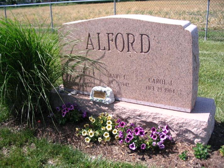 https://s3-us-west-2.amazonaws.com/find-a-grave-prod/photos/2013/163/112273662_137116695953.jpg