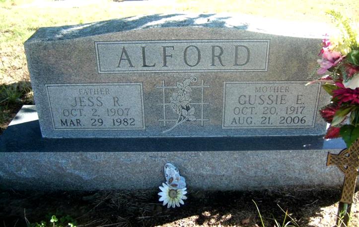 http://image2.findagrave.com/photos/2014/310/15486274_1415388515.jpg