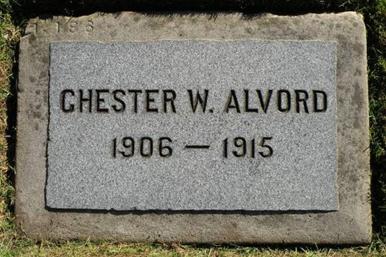 http://image2.findagrave.com/photos/2013/333/42084566_138582878170.jpg