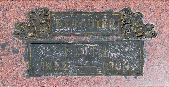 https://s3-us-west-2.amazonaws.com/find-a-grave-prod/photos/2012/155/21403505_133886805518.jpg
