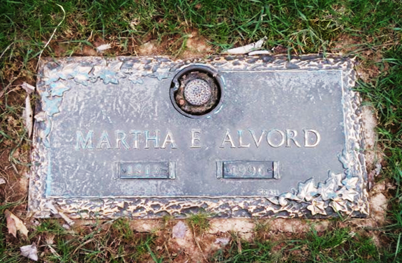 https://images.findagrave.com/photos/2018/130/171908187_83169331-0416-4133-a1c5-745ce07851e7.jpeg